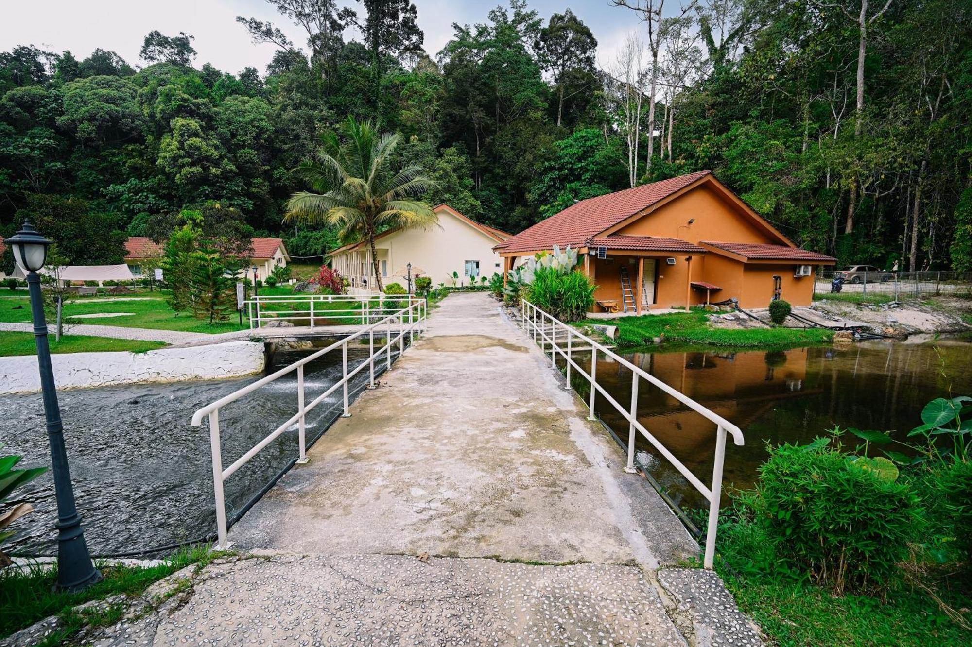 Lilla Rainforest Retreat - ฮูลูลางัต ภายนอก รูปภาพ